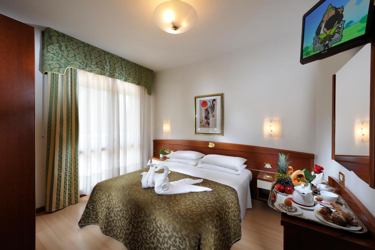 Hotel Eden Bibione Exterior photo